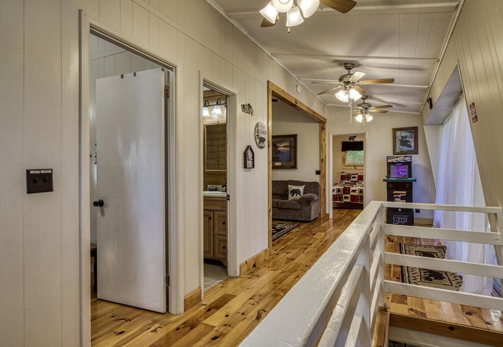 Villa Four Bears Den à Gatlinburg Extérieur photo