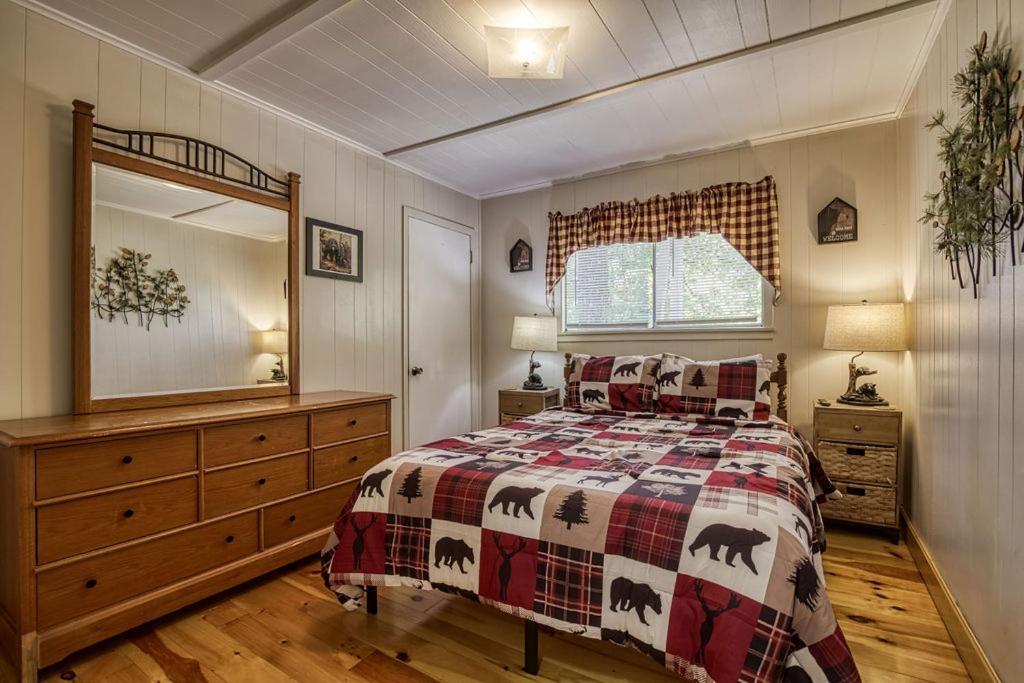 Villa Four Bears Den à Gatlinburg Extérieur photo