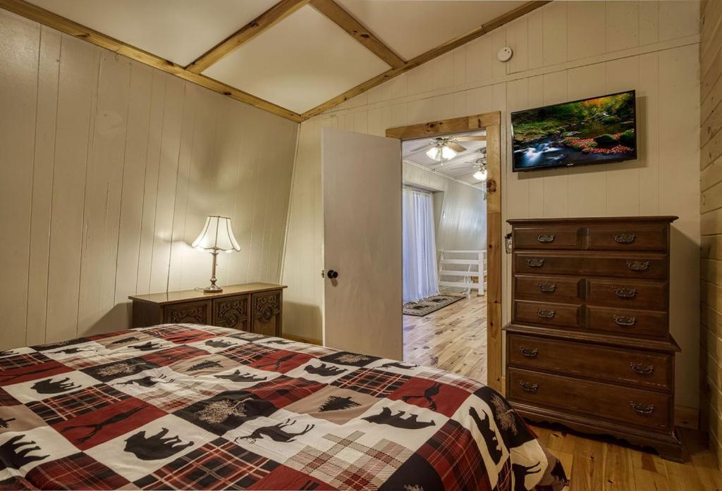 Villa Four Bears Den à Gatlinburg Extérieur photo