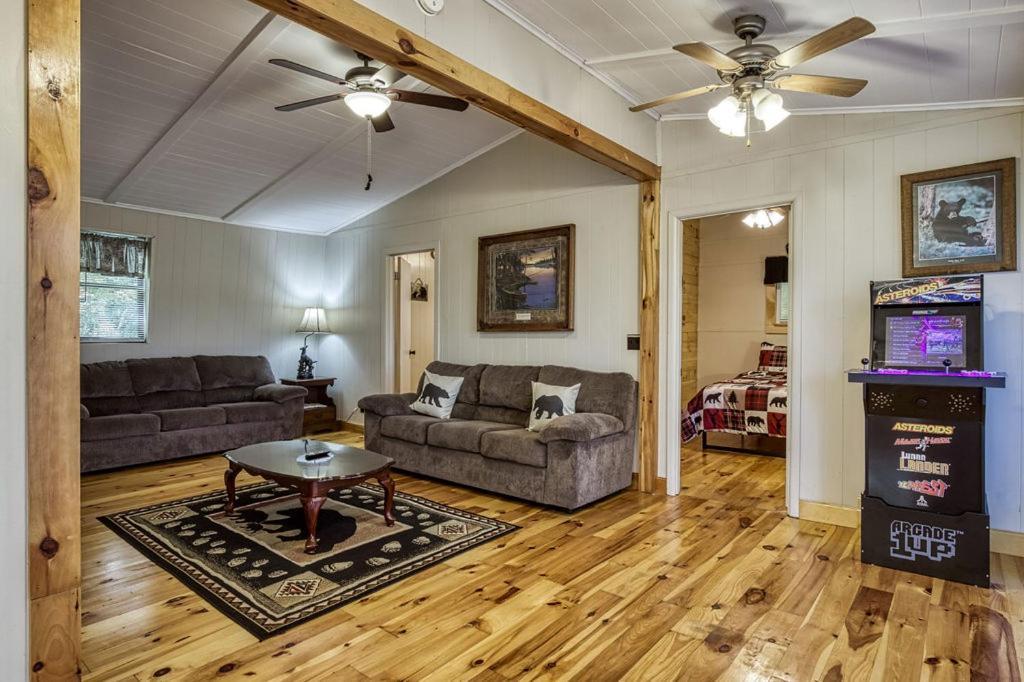 Villa Four Bears Den à Gatlinburg Extérieur photo