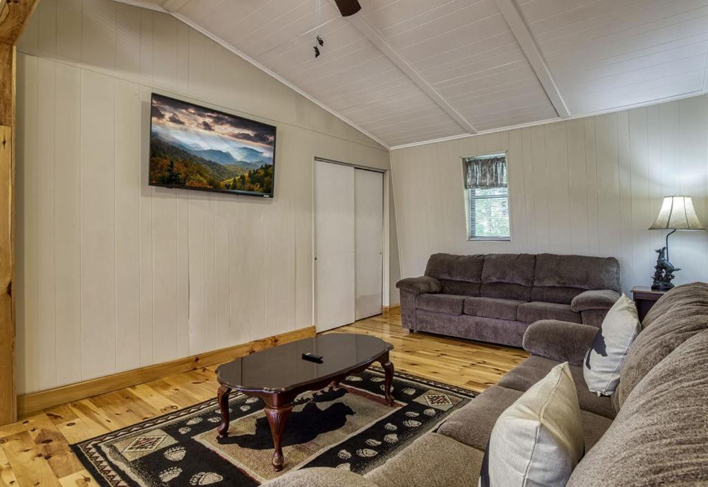 Villa Four Bears Den à Gatlinburg Extérieur photo