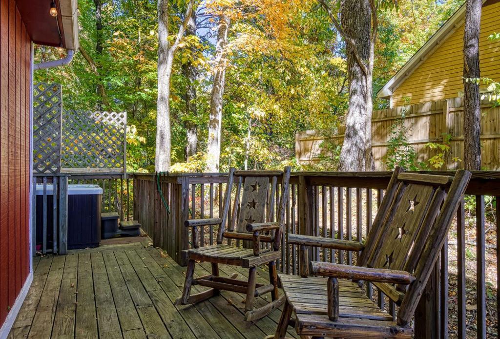 Villa Four Bears Den à Gatlinburg Extérieur photo